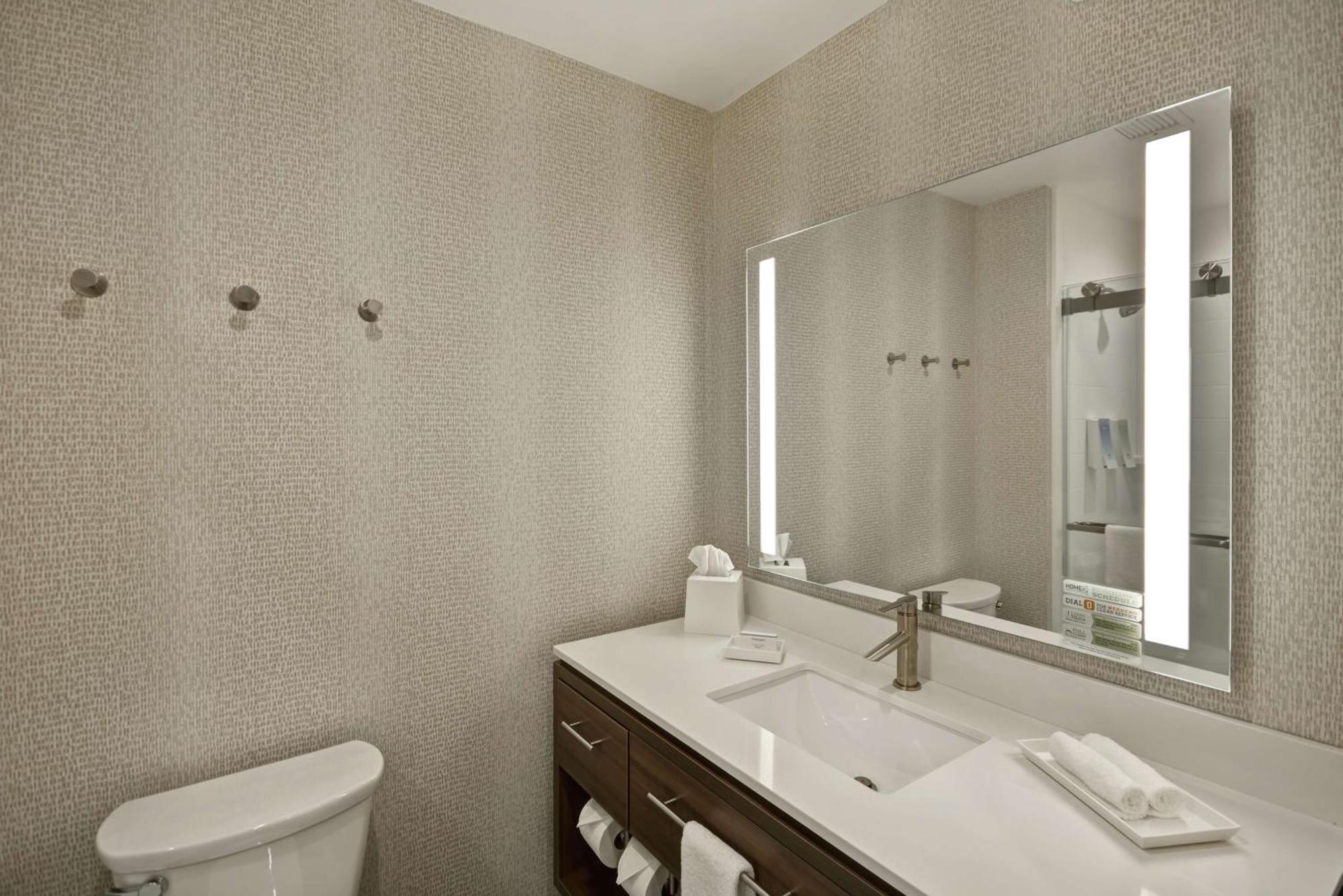 Home2 Suites Houston Westchase Buitenkant foto